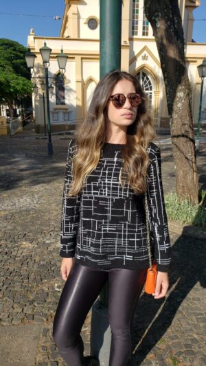 Blusa Geométrica Mousse